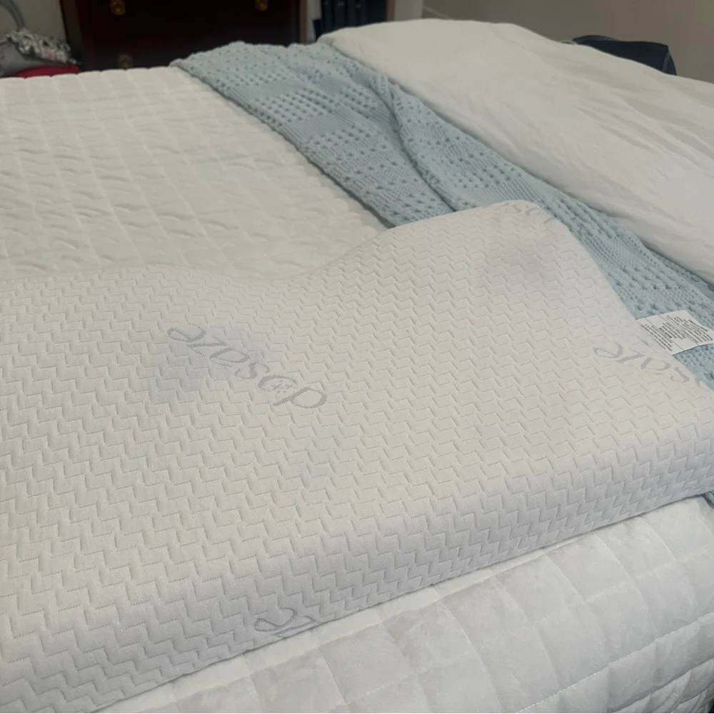 Dosaze Contoured Orthopedic Pillow